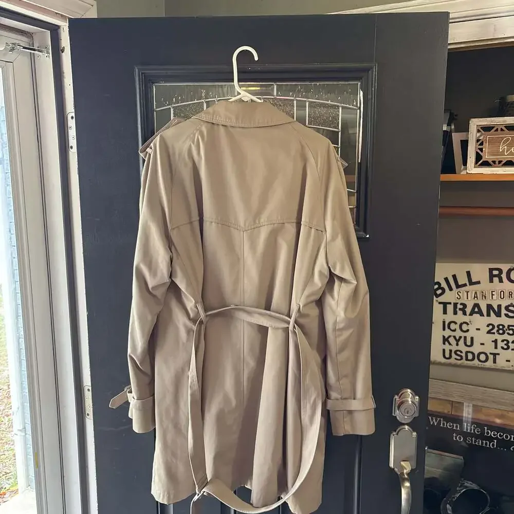 London Fog Men's Double Breasted Long Trench Coat with Removable Liner 44 Long - Picture 3 of 4